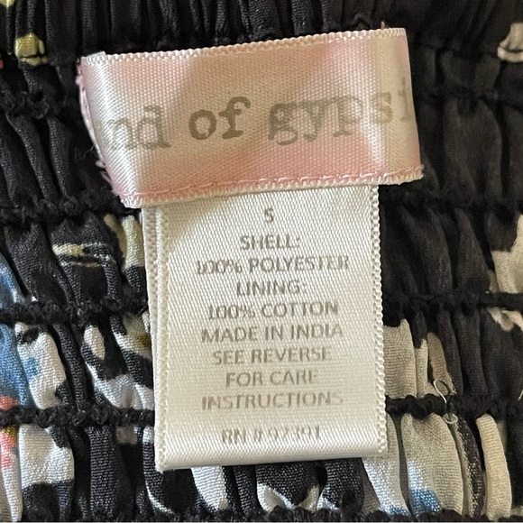 Band of Gypsies Halter Floral Maxi Dress - Picture 8 of 8